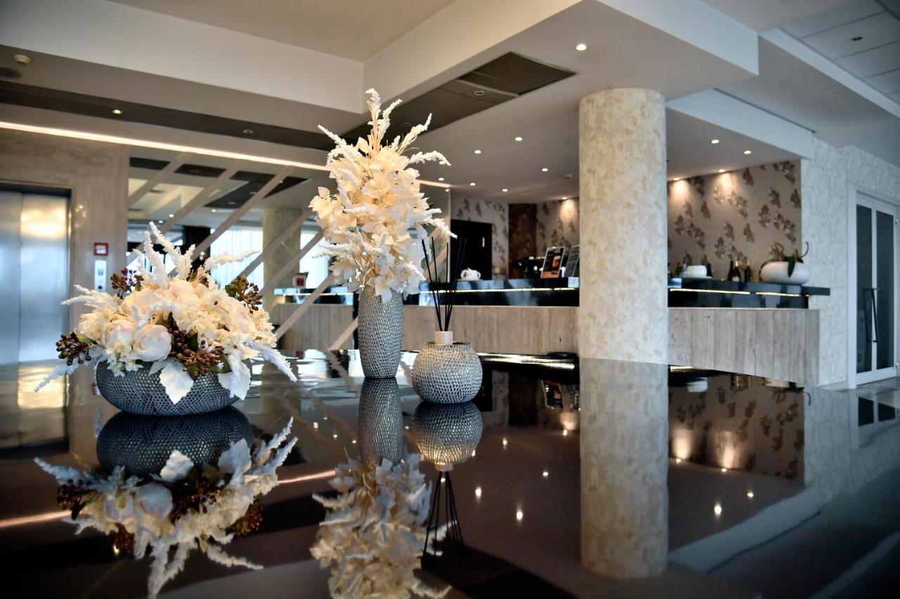Palace Inn Rome Fiano Fiano Romano Exterior foto