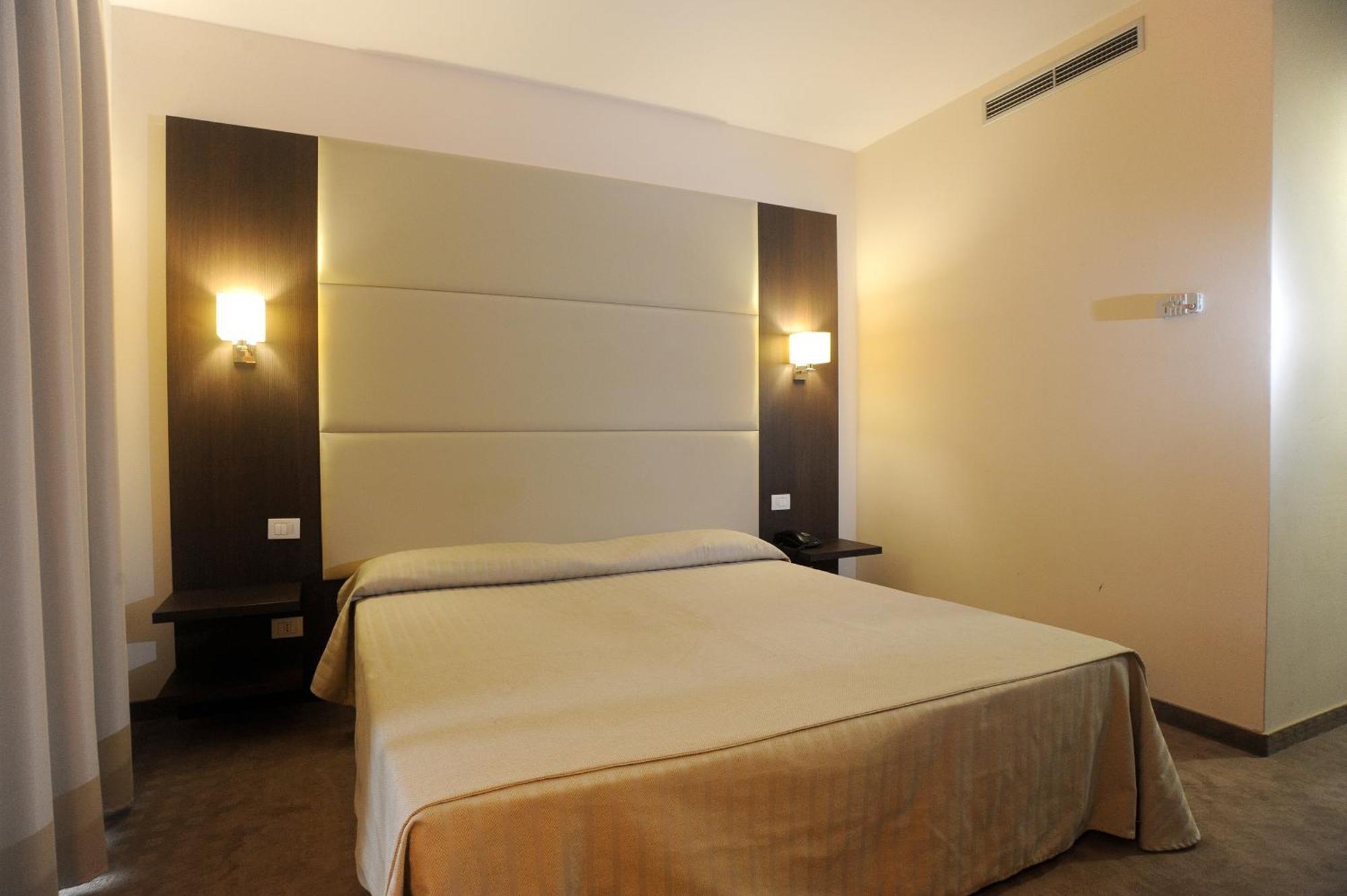 Palace Inn Rome Fiano Fiano Romano Habitación foto